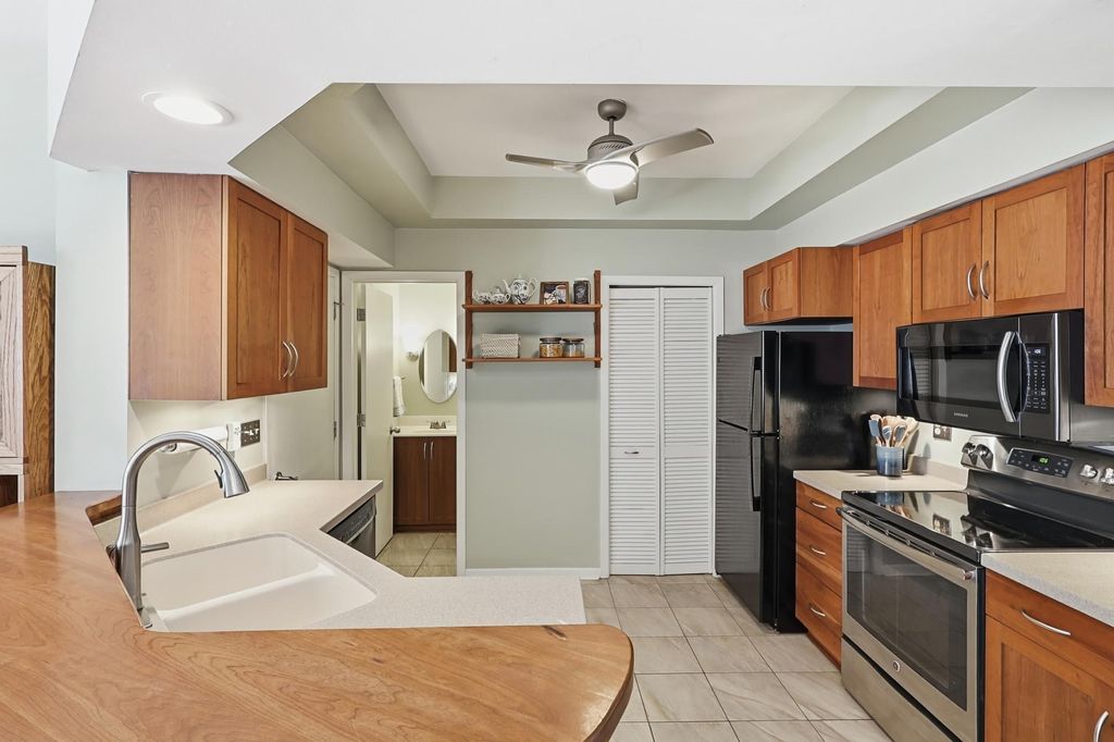 Photo of 18071 Settlers Way, Eden Prairie, MN 55347 (MLS # 6825095)