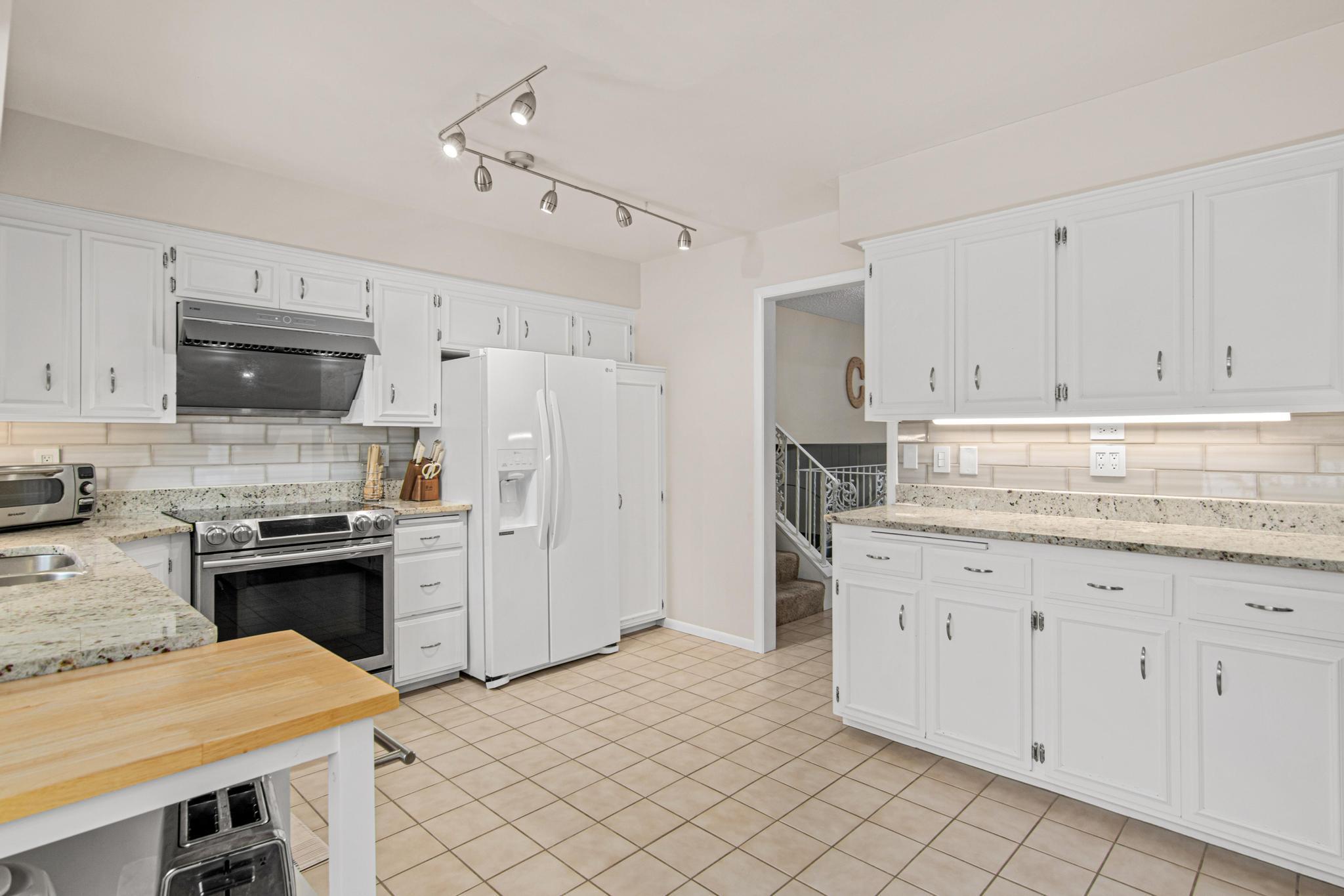 10316 Nesbitt Avenue S