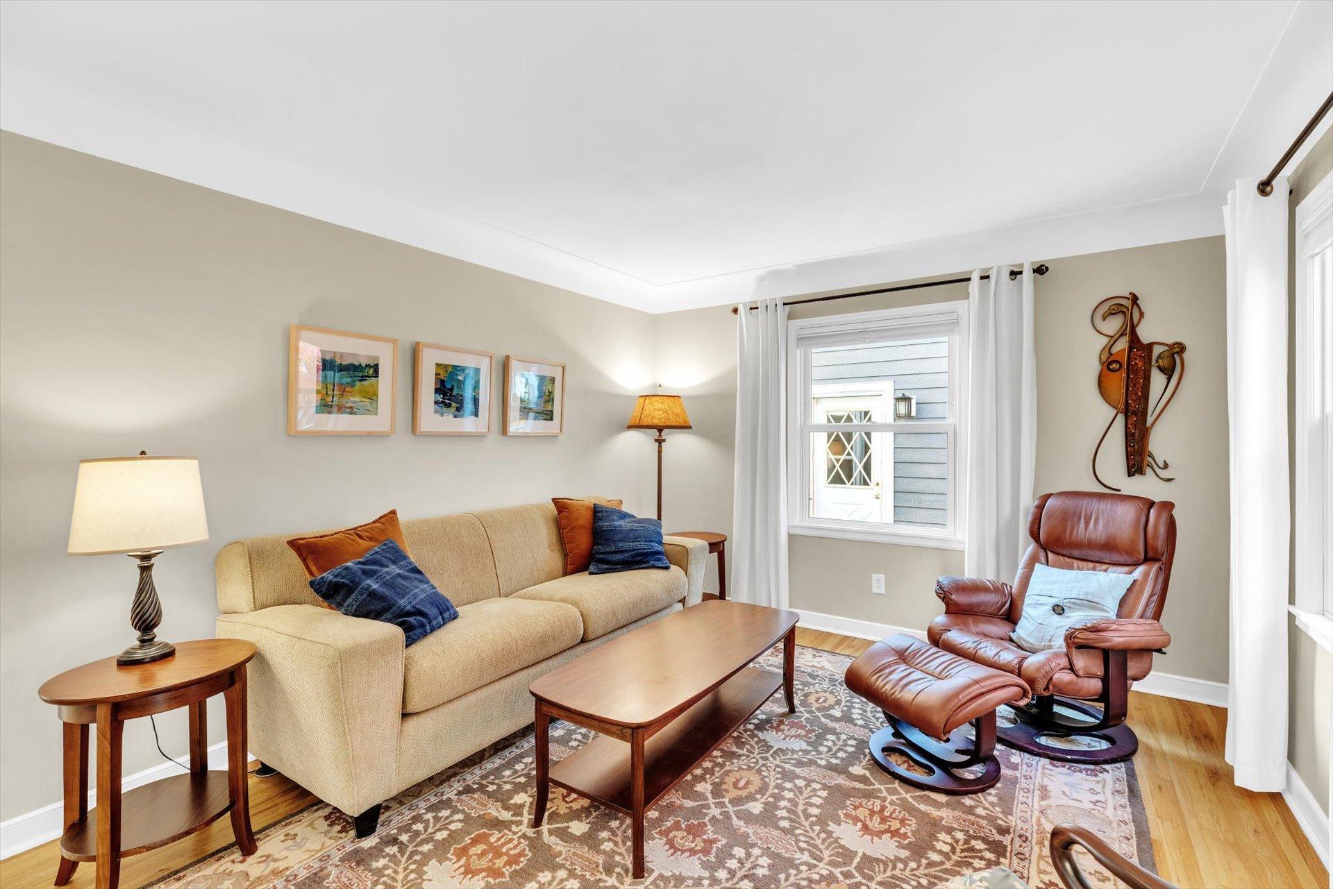 2925 Georgia Avenue S