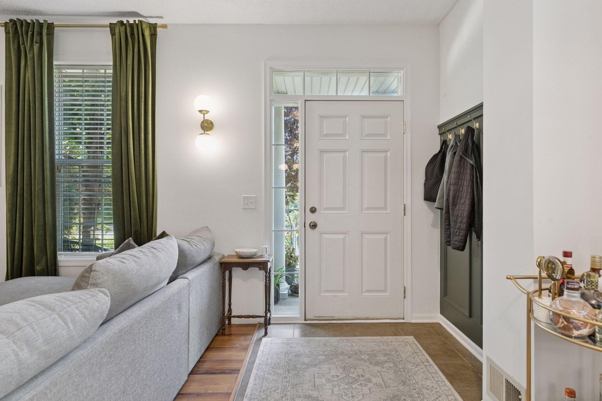 1615 Legacy Parkway E 1011