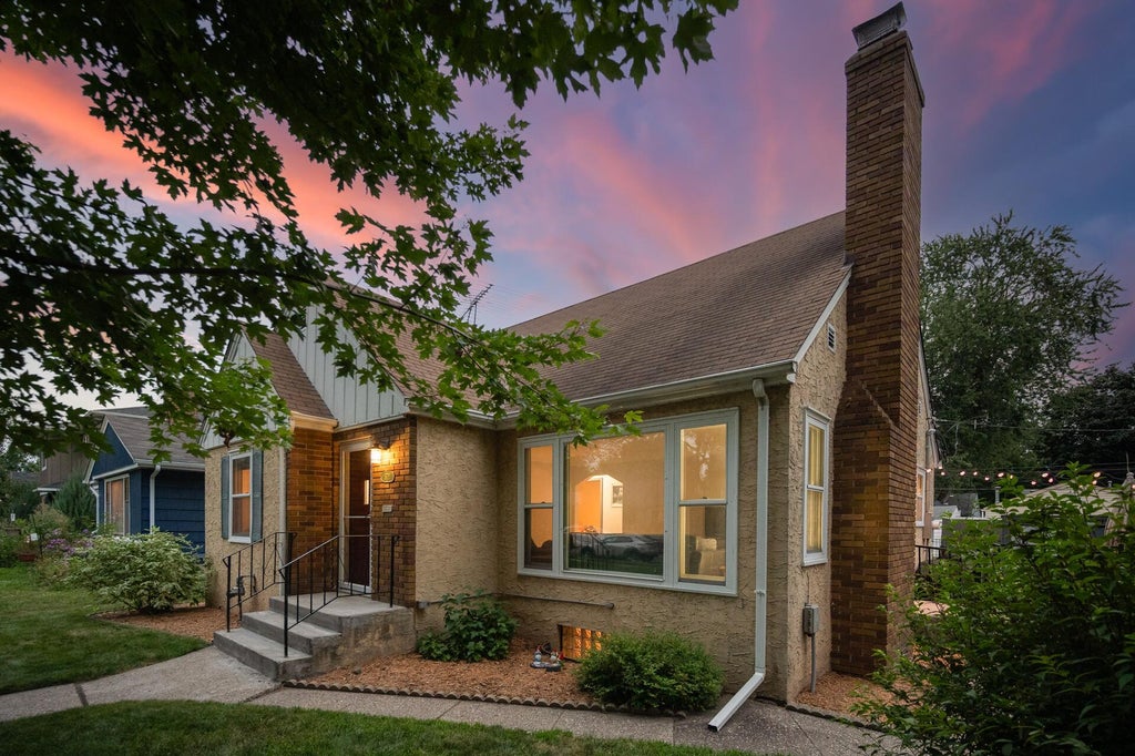 Photo of 5721 15th Avenue S, Minneapolis, MN 55417 (MLS # 7125614)