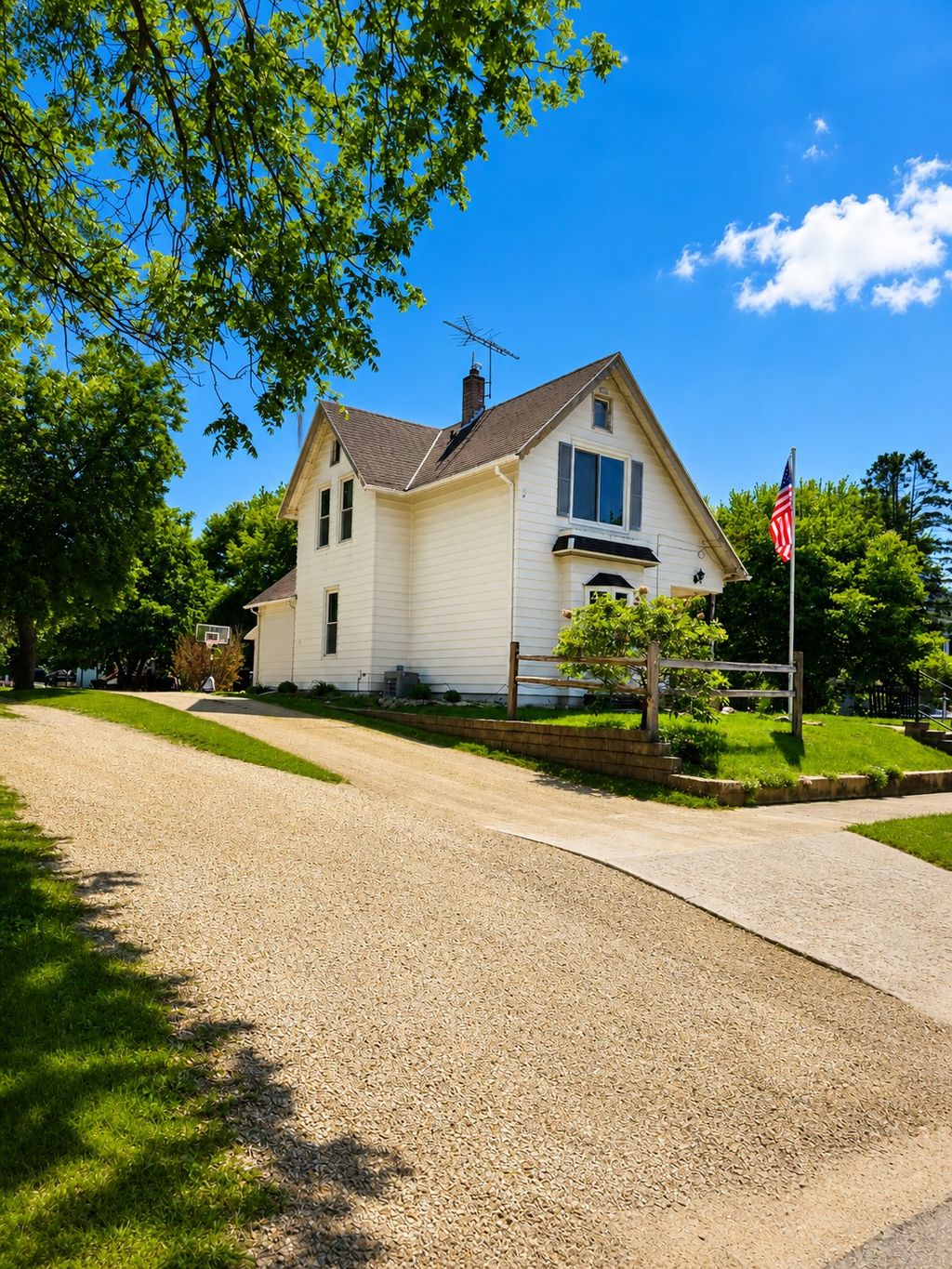 Photo of 809 Home Street, Kenyon, MN 55946 (MLS # 7081026)