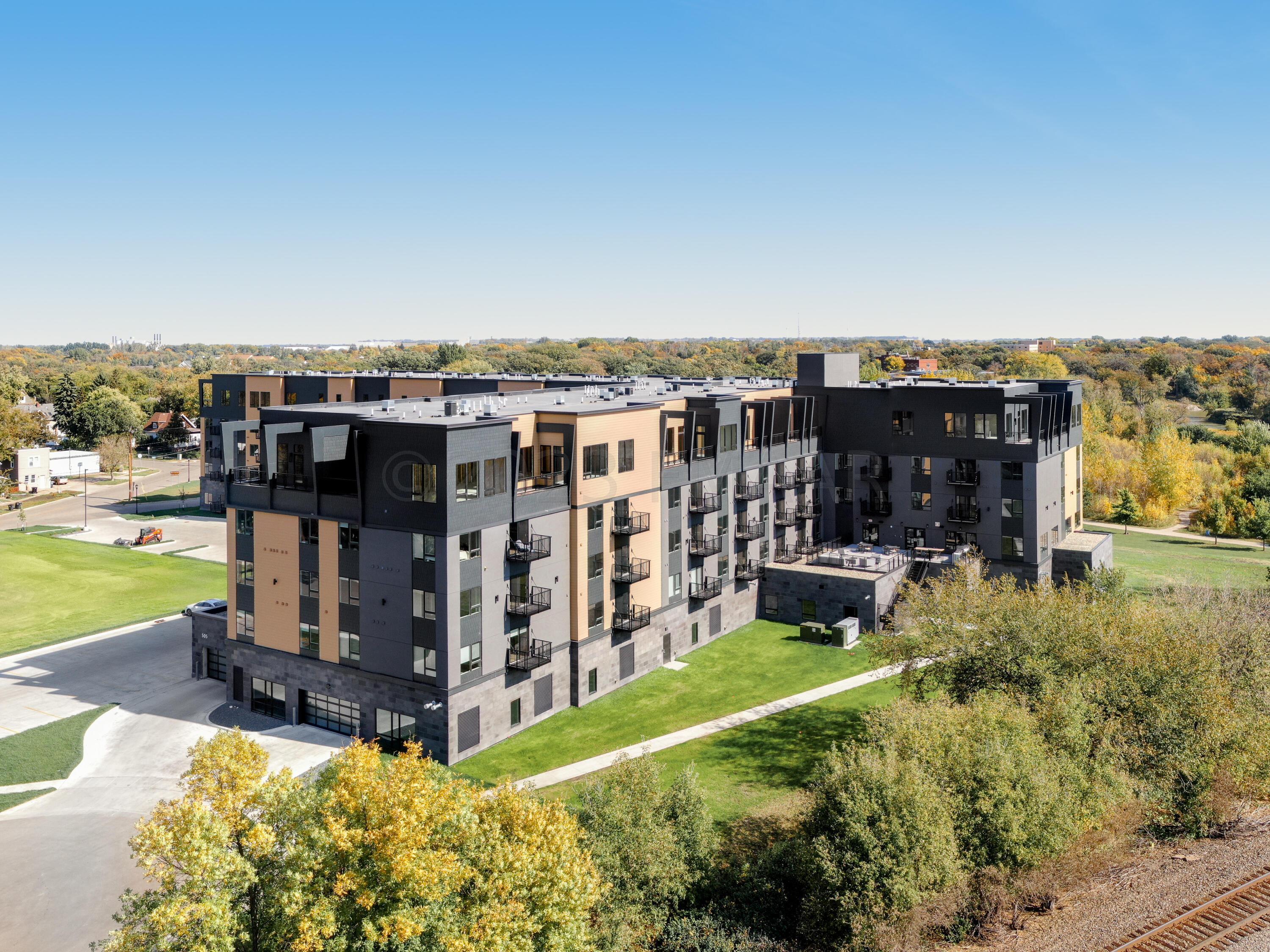 Fargo, North Dakota, 58102, United States, 2 Bedrooms Bedrooms, ,2 BathroomsBathrooms,Residential,Active,2017889