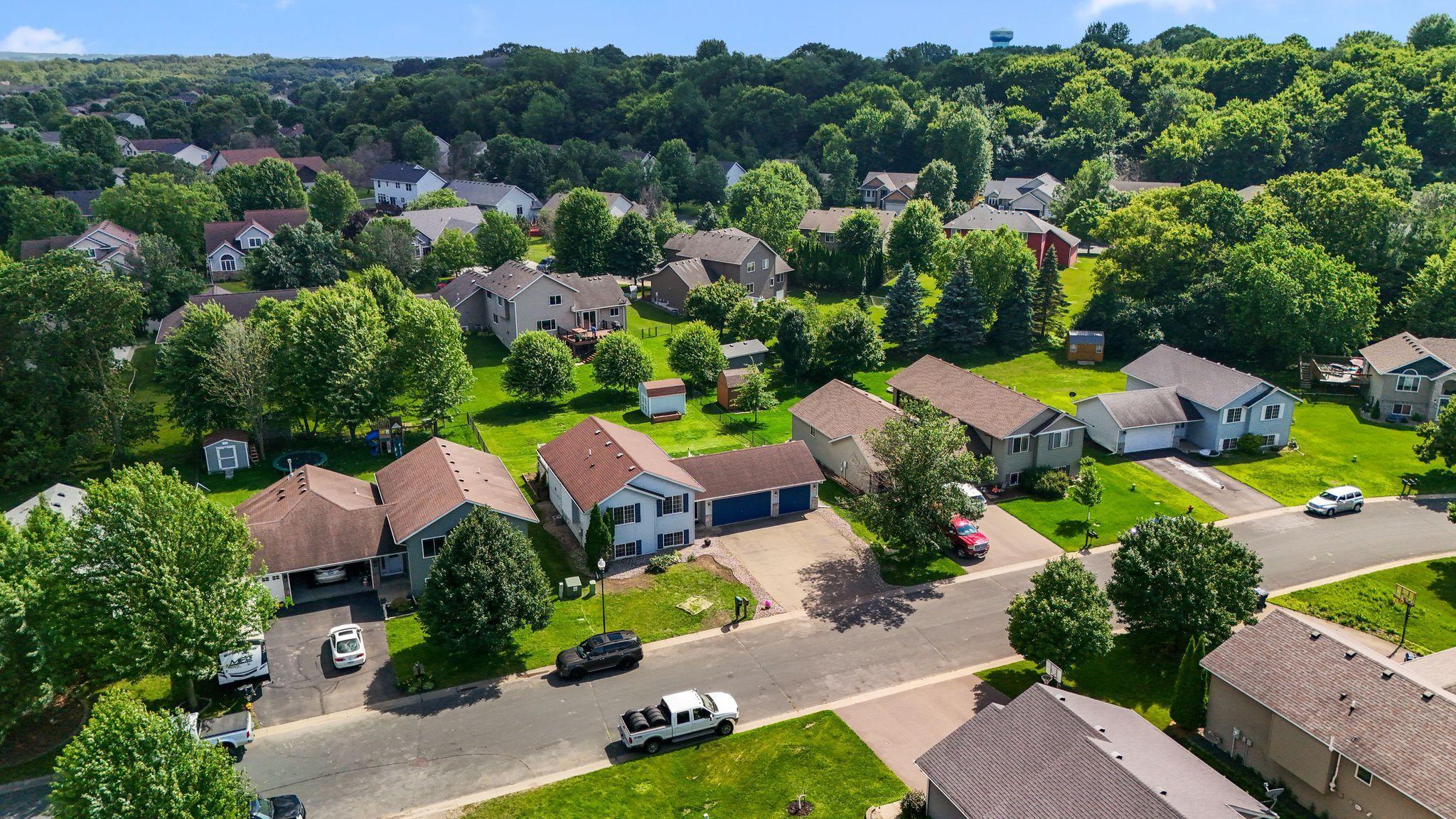 4866 190th Street W