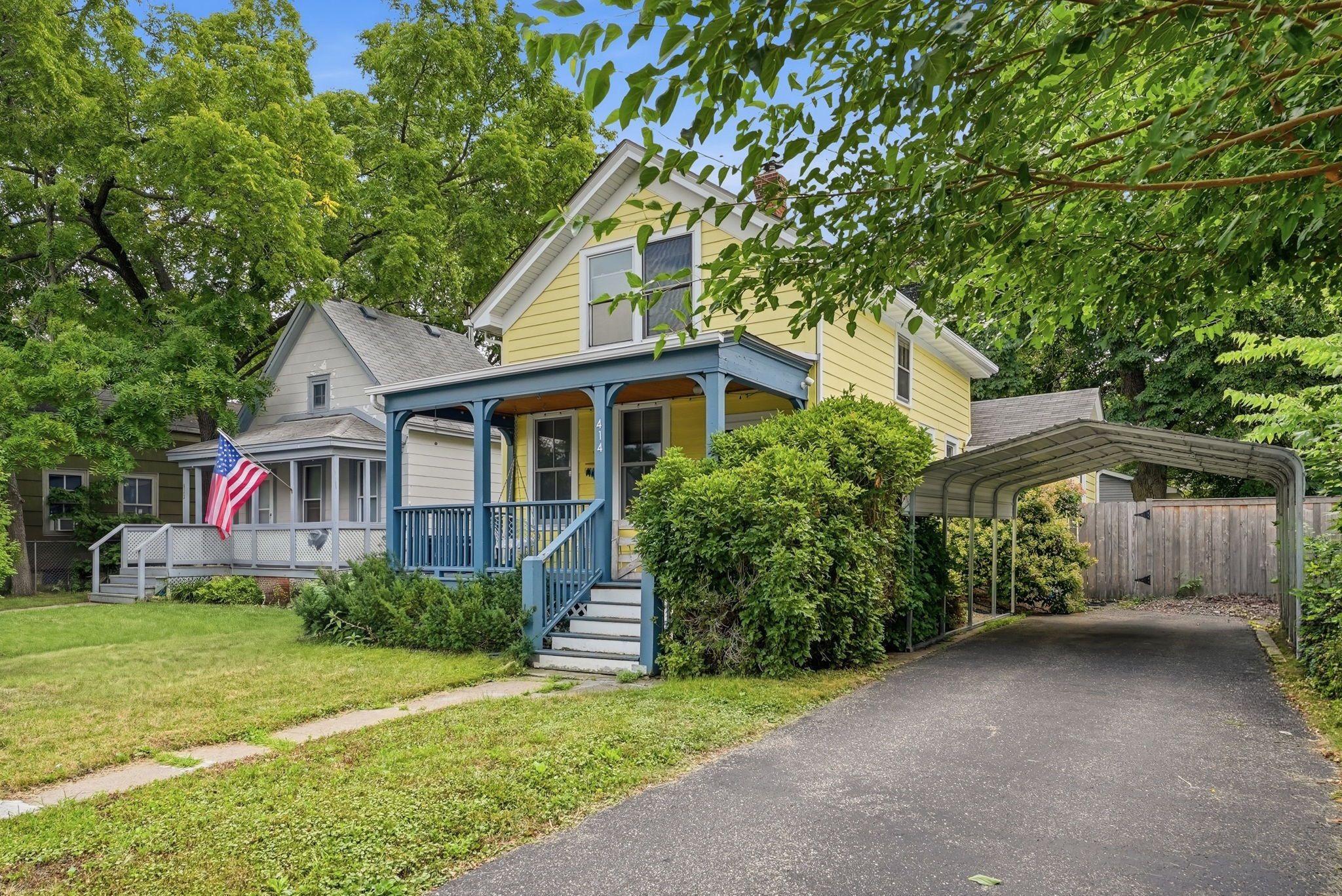 414 Banfil Street