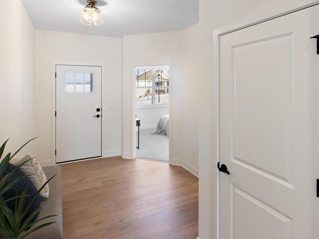 19380 Everglade Path