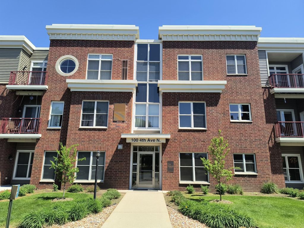 Photo of 100 4th Avenue N #107, South Saint Paul, MN 55075 (MLS # 7080088)