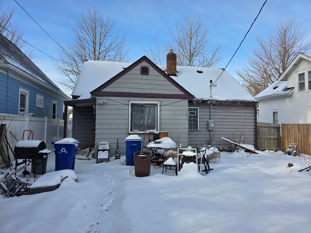 Photo of 1248 Farrington Street, Saint Paul, MN 55117 (MLS # 7001762)
