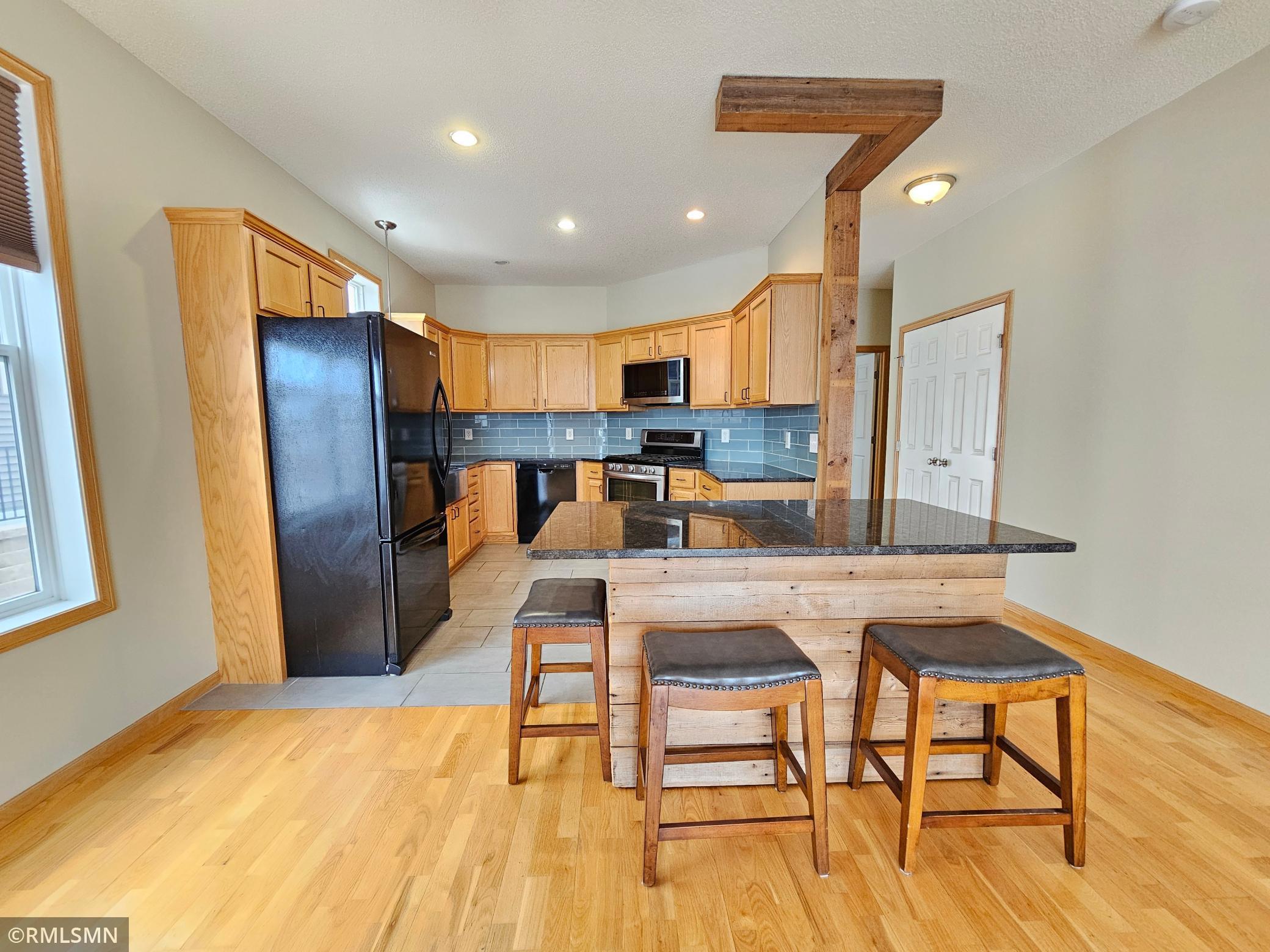 2065 Woodlynn Avenue