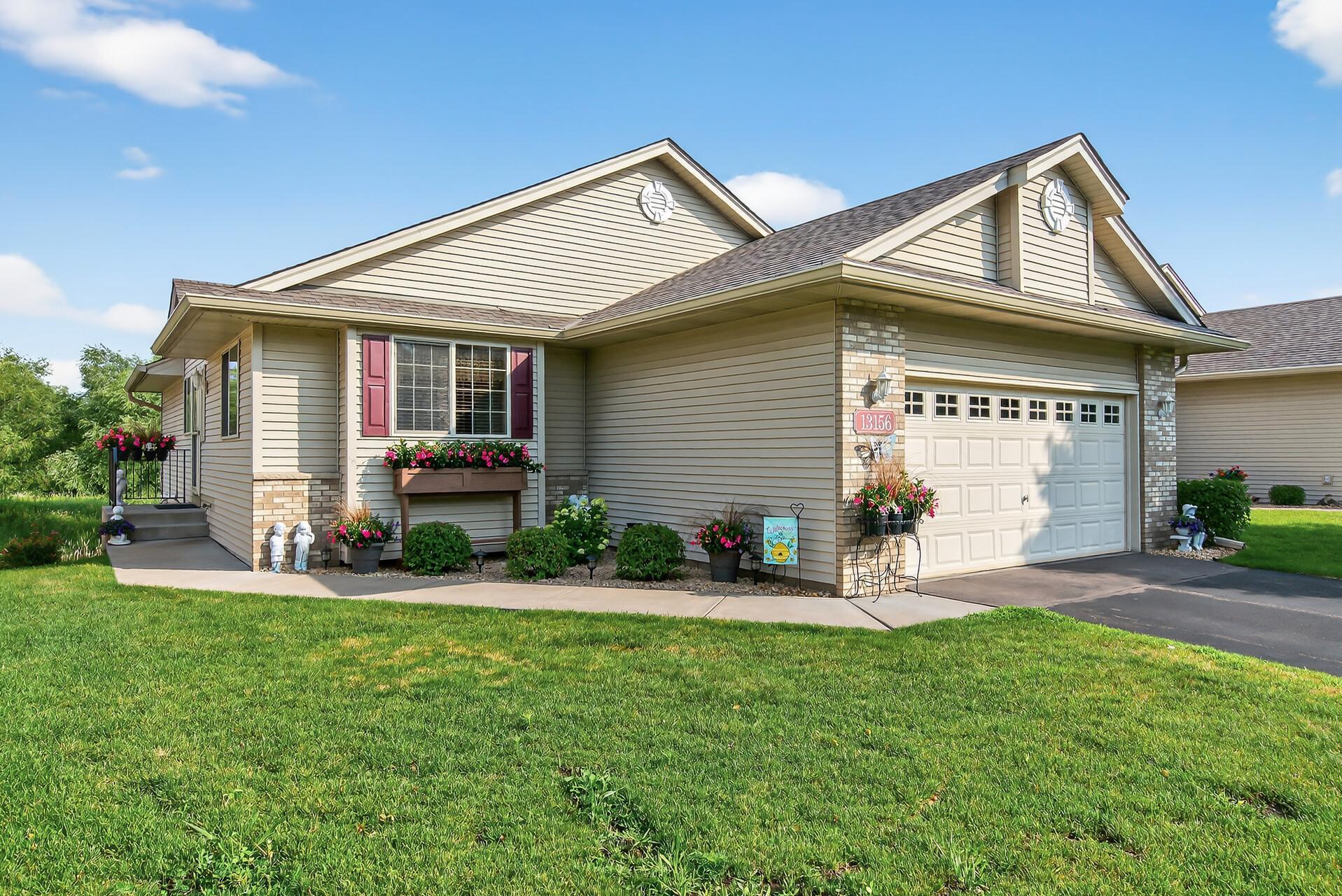 13156 Europa Trail N