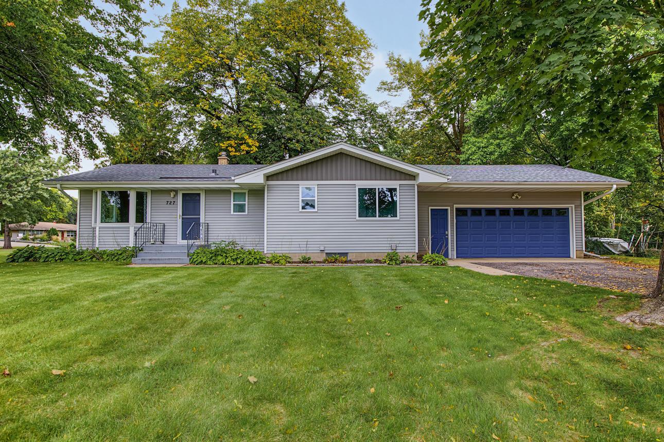 727 Tanglewood Drive