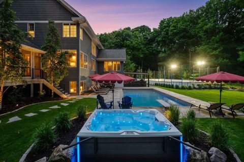 8622 French Curve Eden Prairie MN 55347
