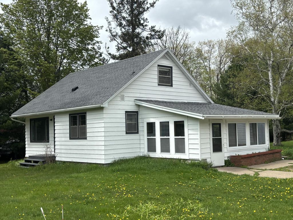 Photo of 762 4th Street SE, Aitkin, MN 56431 (MLS # 7075944)