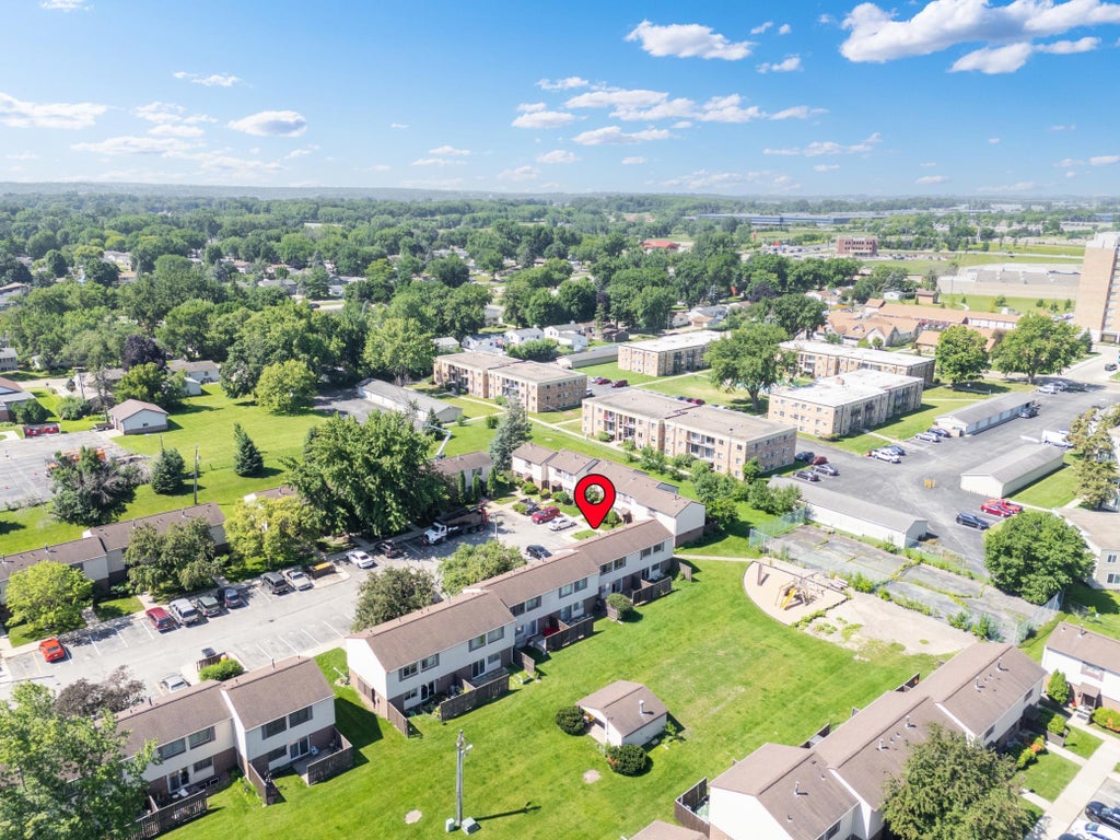 Photo of 3945 18th Avenue NW, Rochester, MN 55901 (MLS # 7146975)