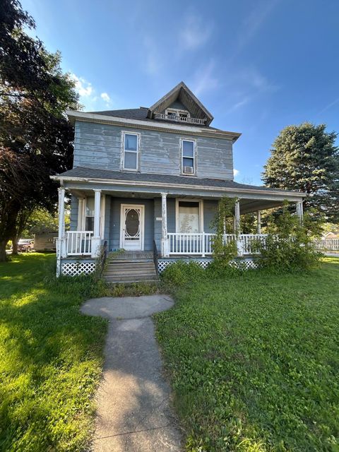 Photo of 304 S Broadway, Alden, MN 56009 (MLS # 6785250)