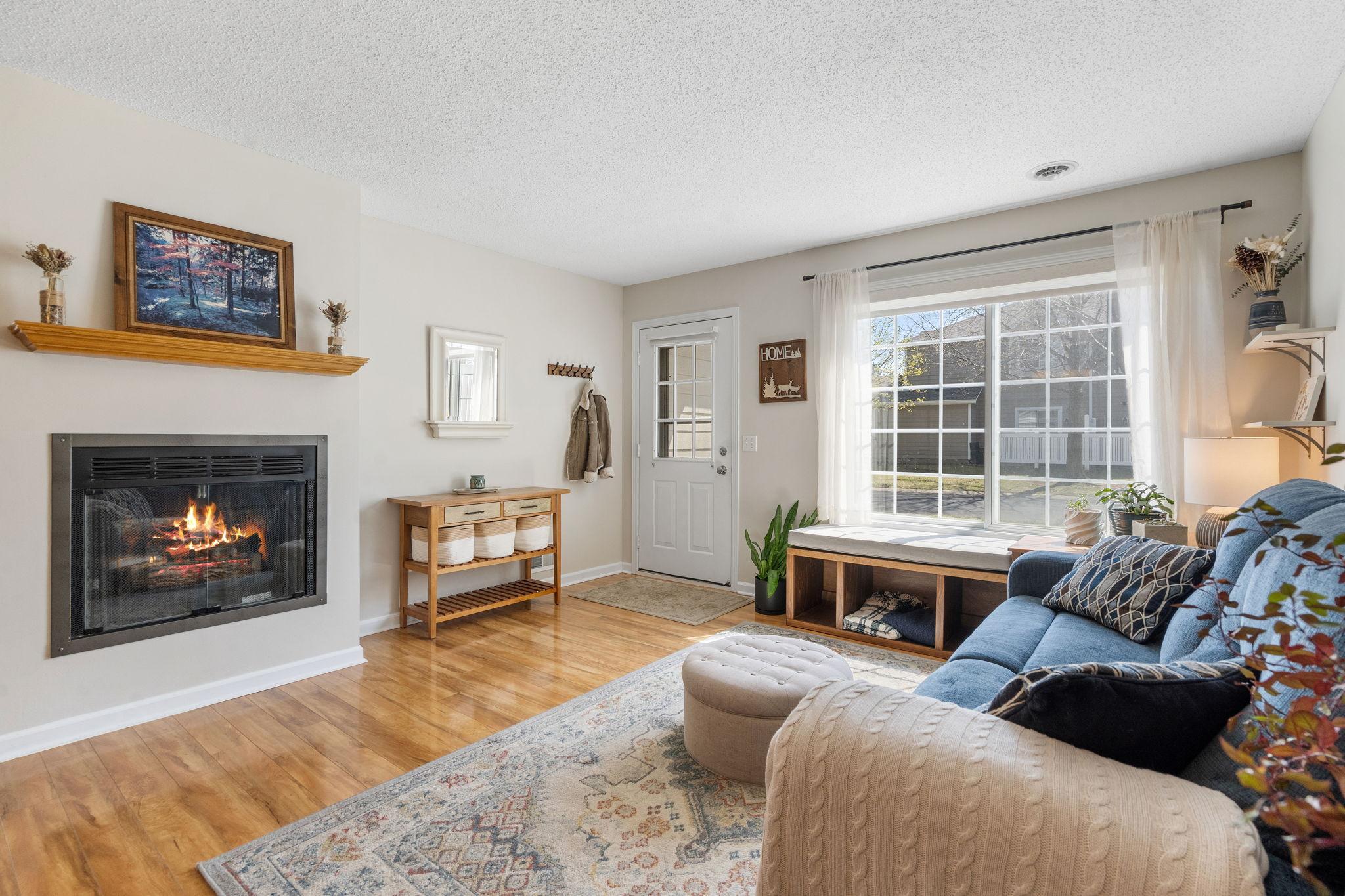 592 Mariner Way
