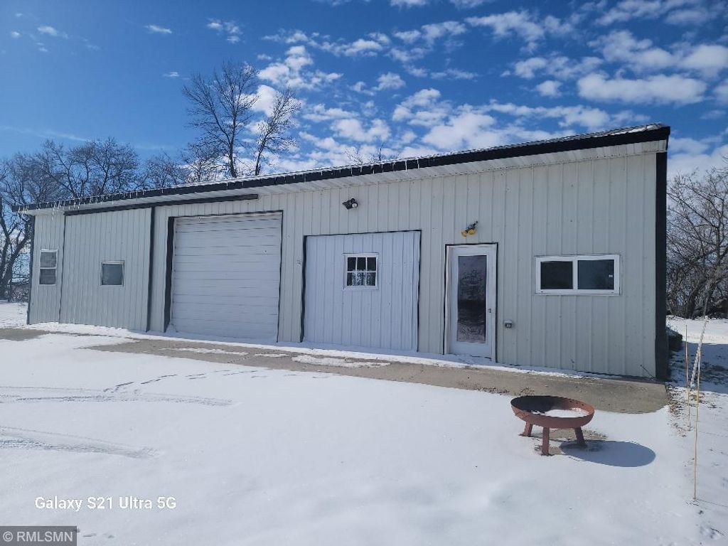Photo of 41617 US 71, Bertha, MN 56437 (MLS # 7025286)