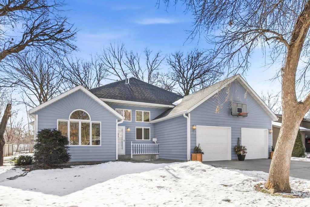 Photo of 2532 19th Street N, Saint Cloud, MN 56303 (MLS # 7025584)