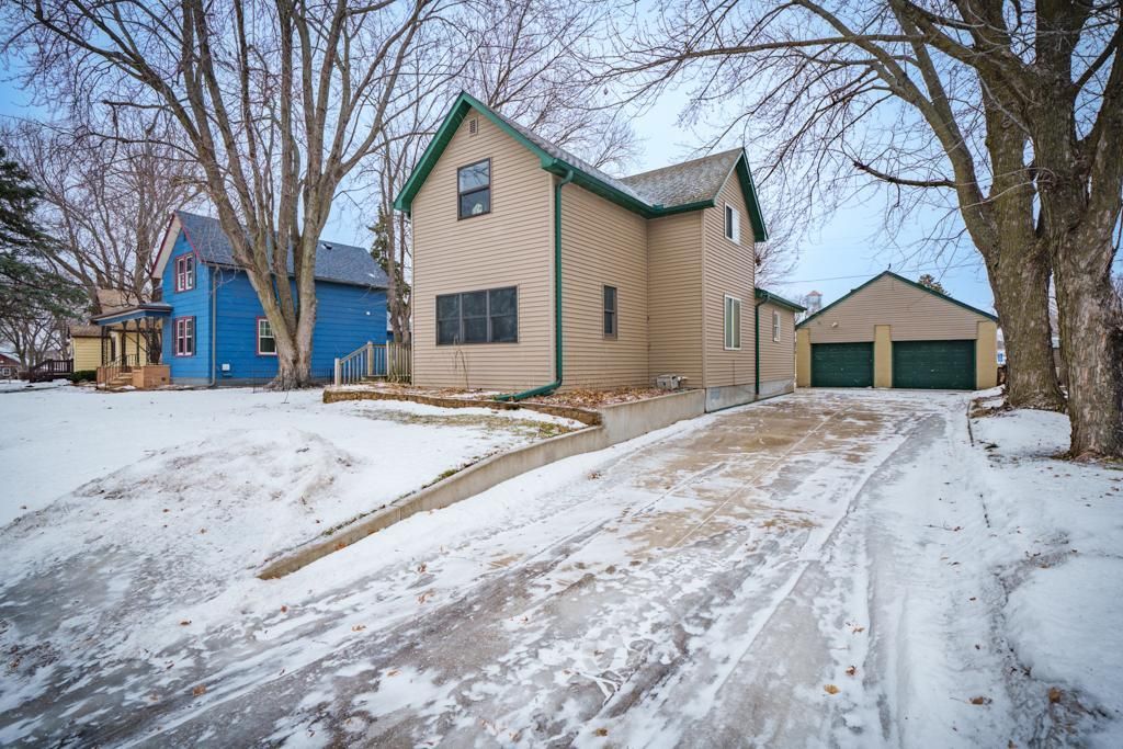 Photo of 23250 Northfield Boulevard, Hampton, MN 55031 (MLS # 7009219)
