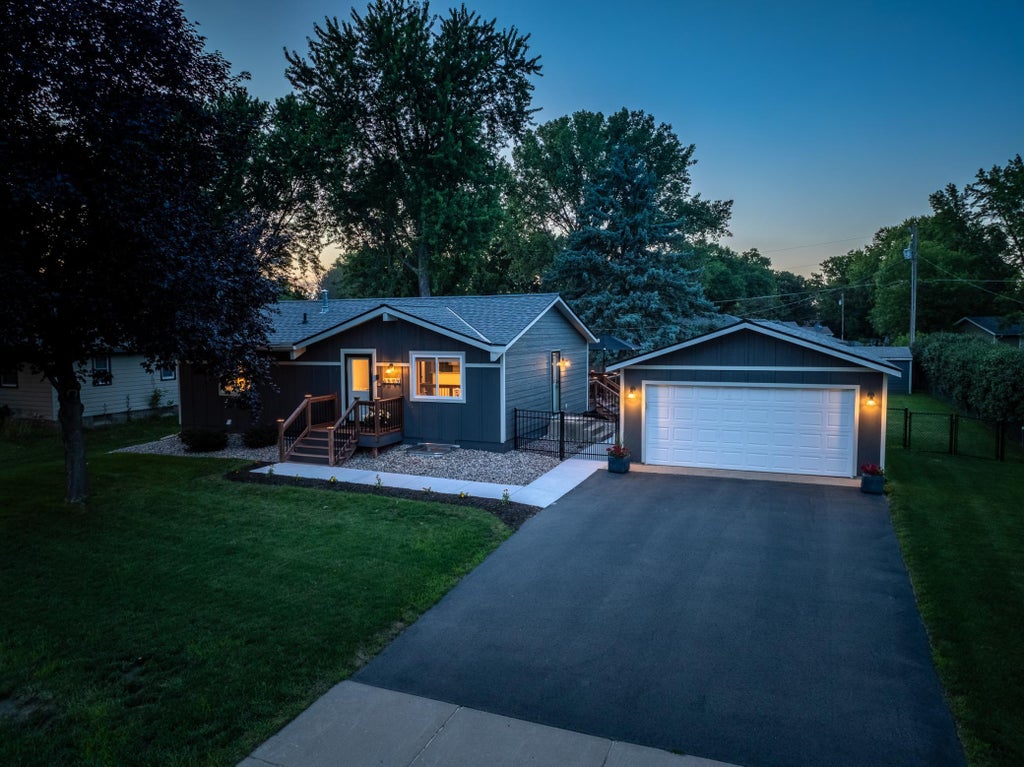 Photo of 6595 166th Street W, Rosemount, MN 55068 (MLS # 7105466)