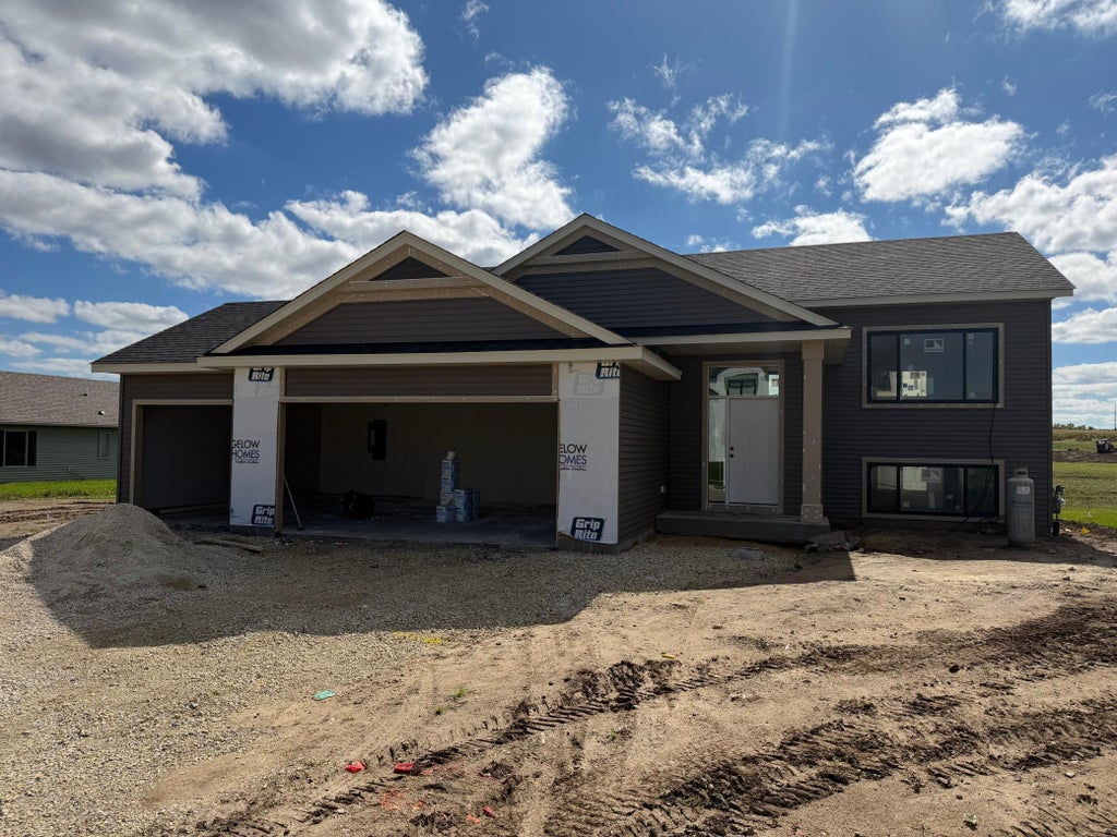 Photo of 2219 Elk Run Drive SE, Pine Island, MN 55963 (MLS # 7149409)