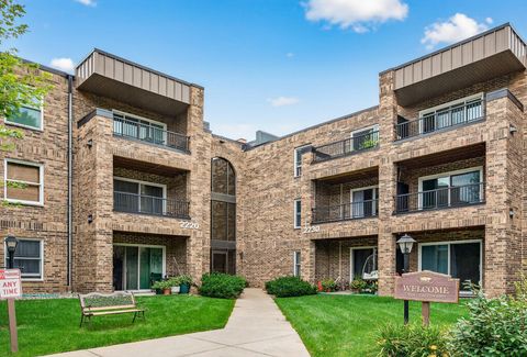 2220 Midland Grove Road 304 Roseville MN 55113