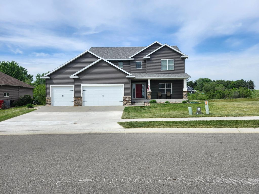 Photo of 6485 NW Summit Pointe Road NW, Rochester, MN 55901 (MLS # 7079808)