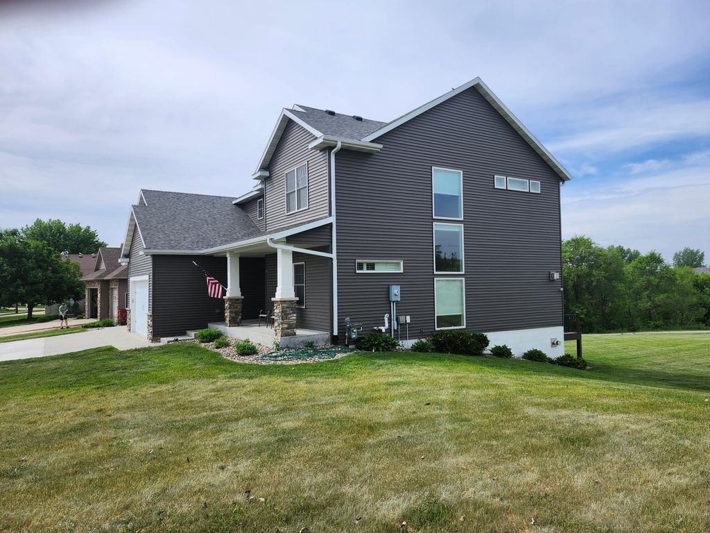 Photo of 6485 NW Summit Pointe Road NW, Rochester, MN 55901 (MLS # 7079808)