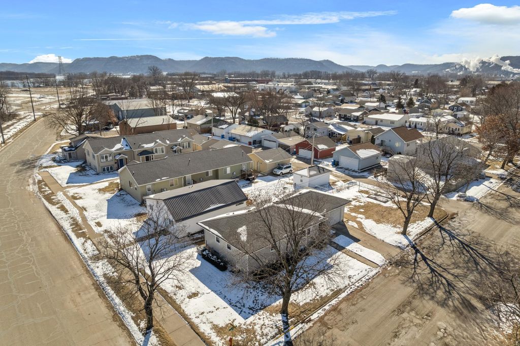 Photo of 206 Buchanan Street, Winona, MN 55987 (MLS # 7027585)