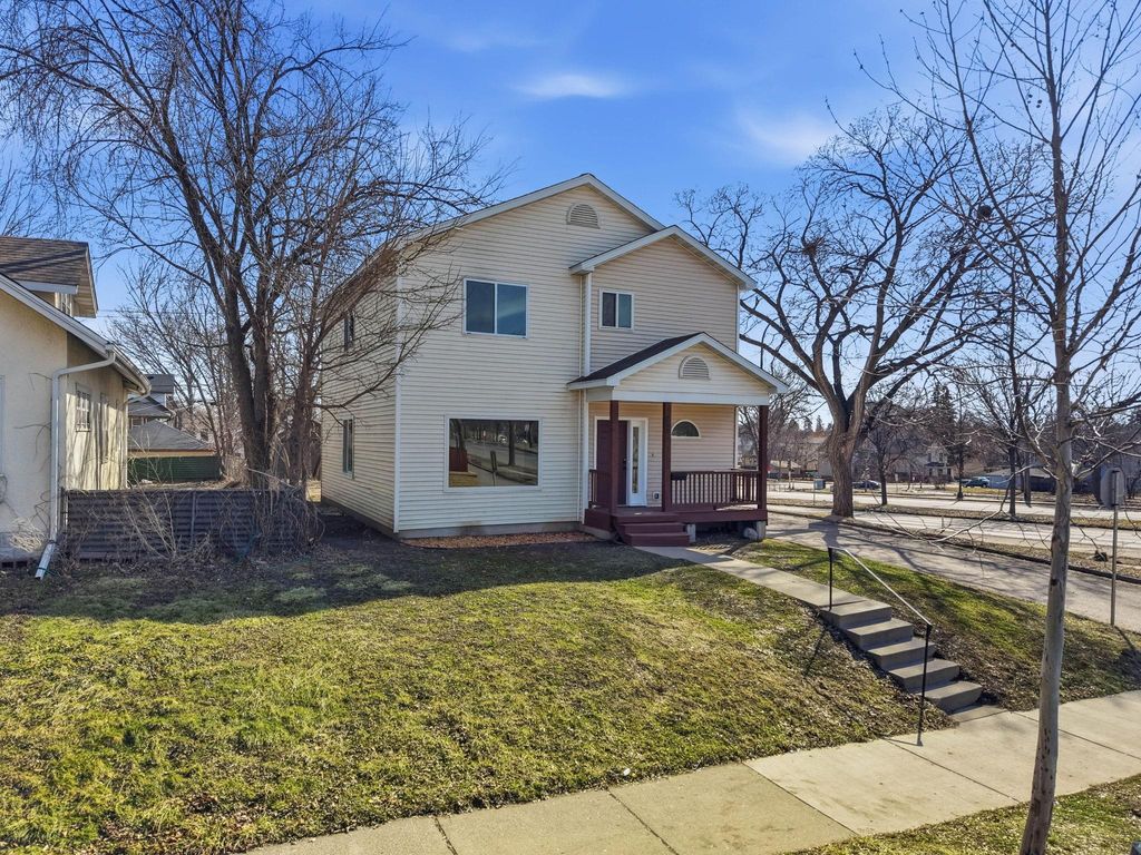 Photo of 612 Newton Avenue N, Minneapolis, MN 55411 (MLS # 7041360)