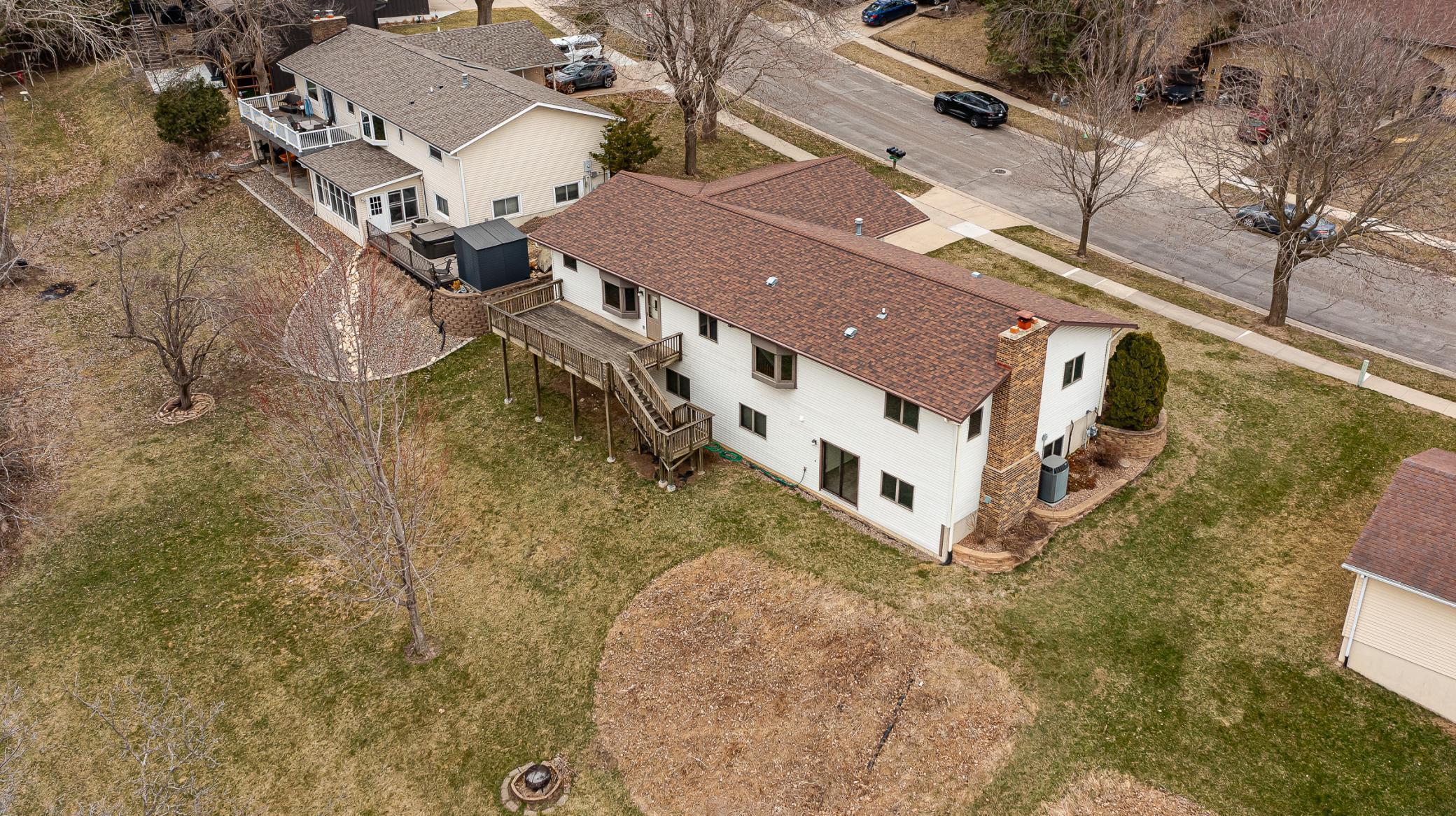 4400 Manor View Drive NW