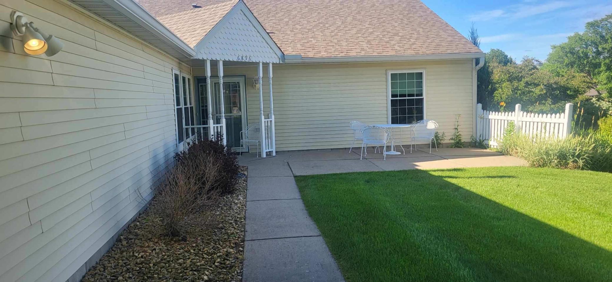 6896 Inverness Trail 14
