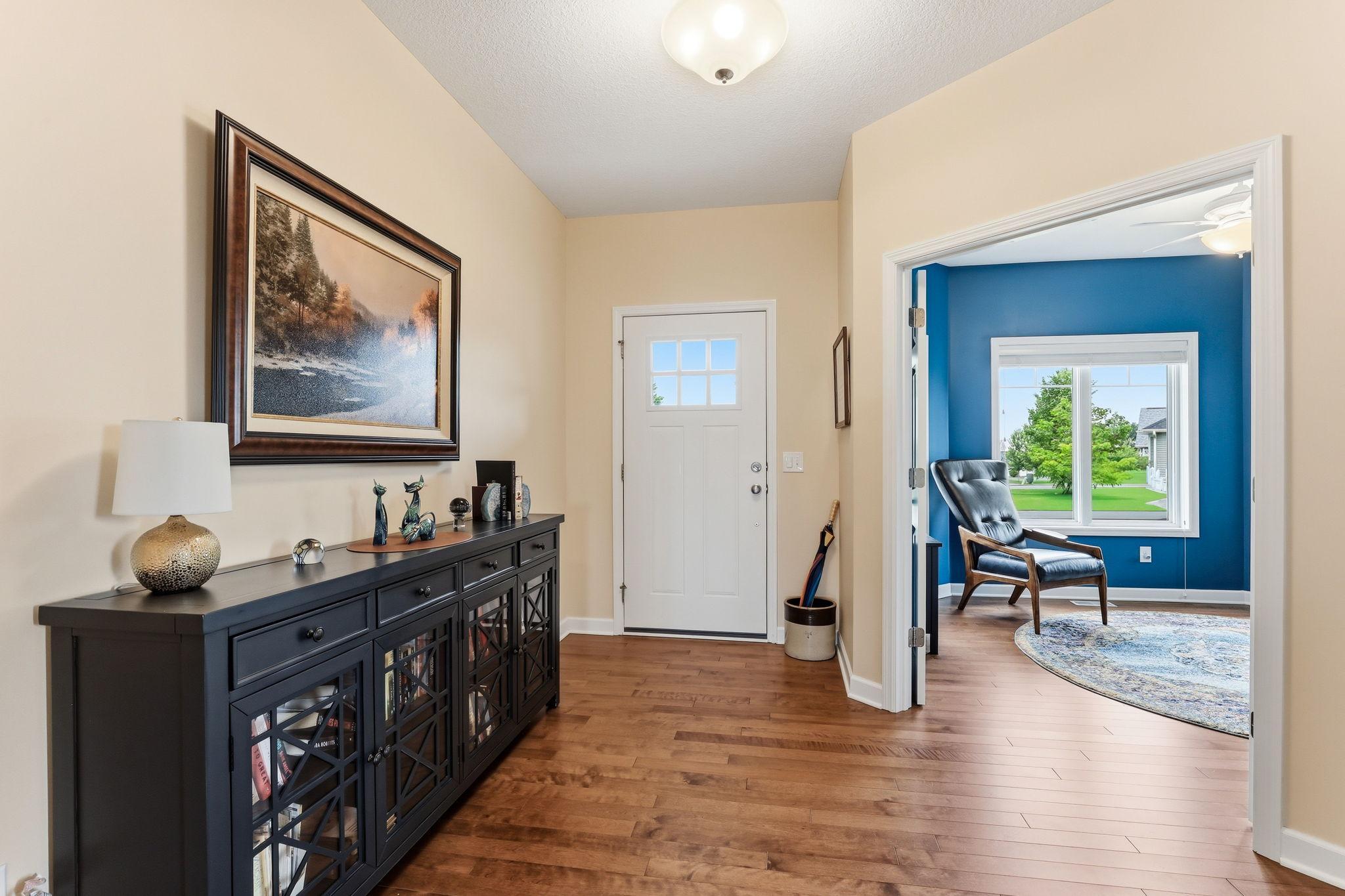 9937 8th Street N