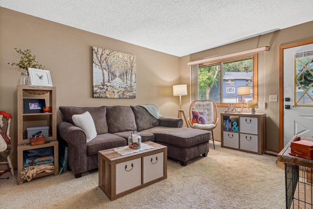 Photo of 11344 Ibis Street NW, Coon Rapids, MN 55433 (MLS # 7129895)