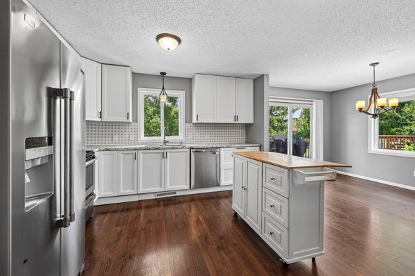 905 WALNUT ST, FARMINGTON, MN 55024 - Image a9eaa1e7ec7b08dbf8e85b797d5b4a2a/686360004