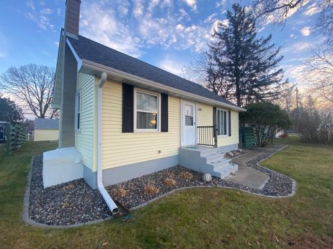 1649 S 6th Street Brainerd MN 56401