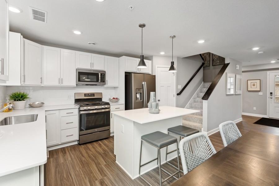 21635 Magnolia Way