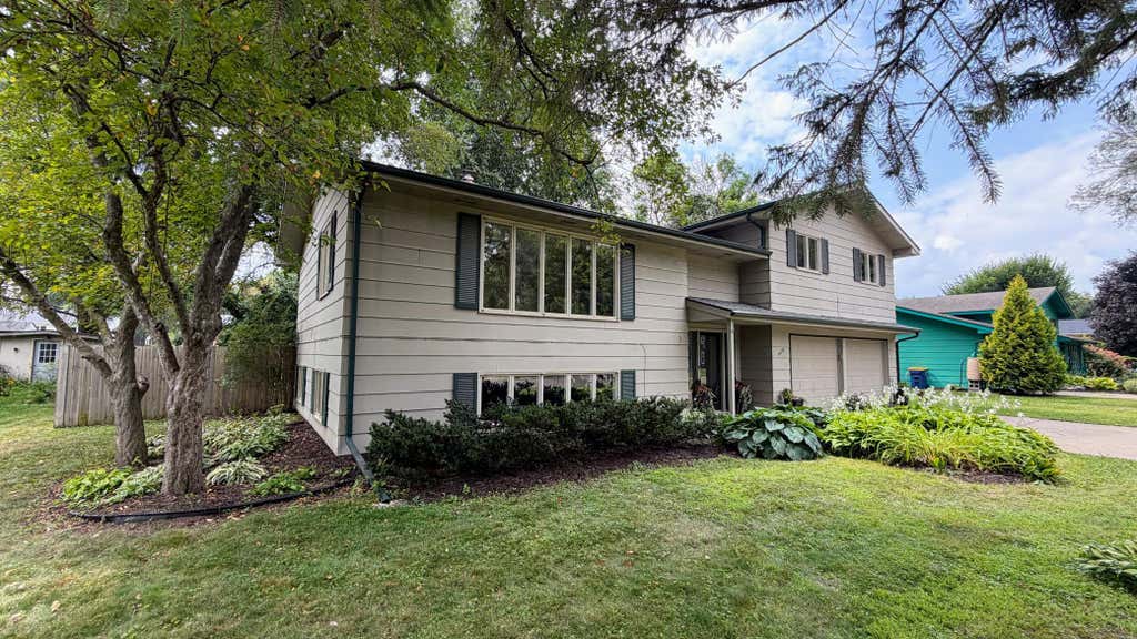 Photo of 828 Fremont Street E, Northfield, MN 55057 (MLS # 7134737)