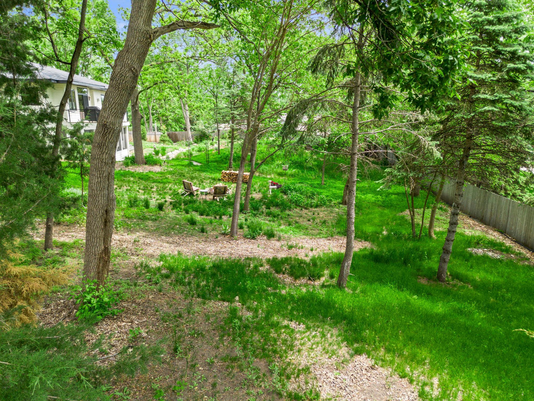 10821 Blossom Road