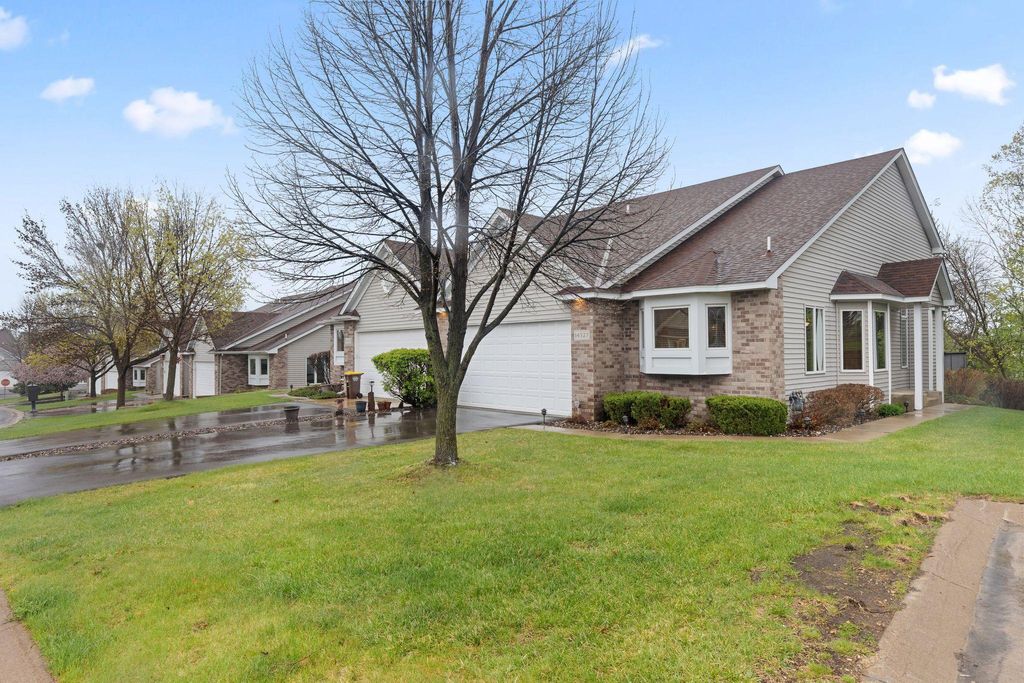 Photo of 14327 Savanna Oaks Drive, Savage, MN 55378 (MLS # 7064483)