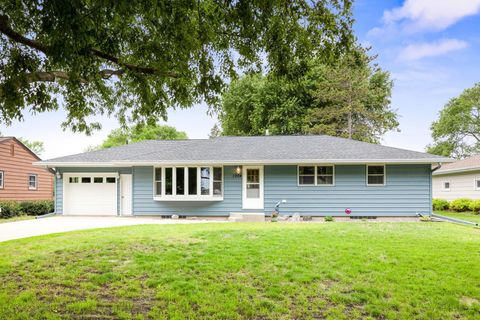 1004 N Main Street Winthrop MN 55396