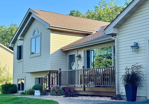 Photo of N8185 945th Street, River Falls, WI 54022 (MLS # 7030728)