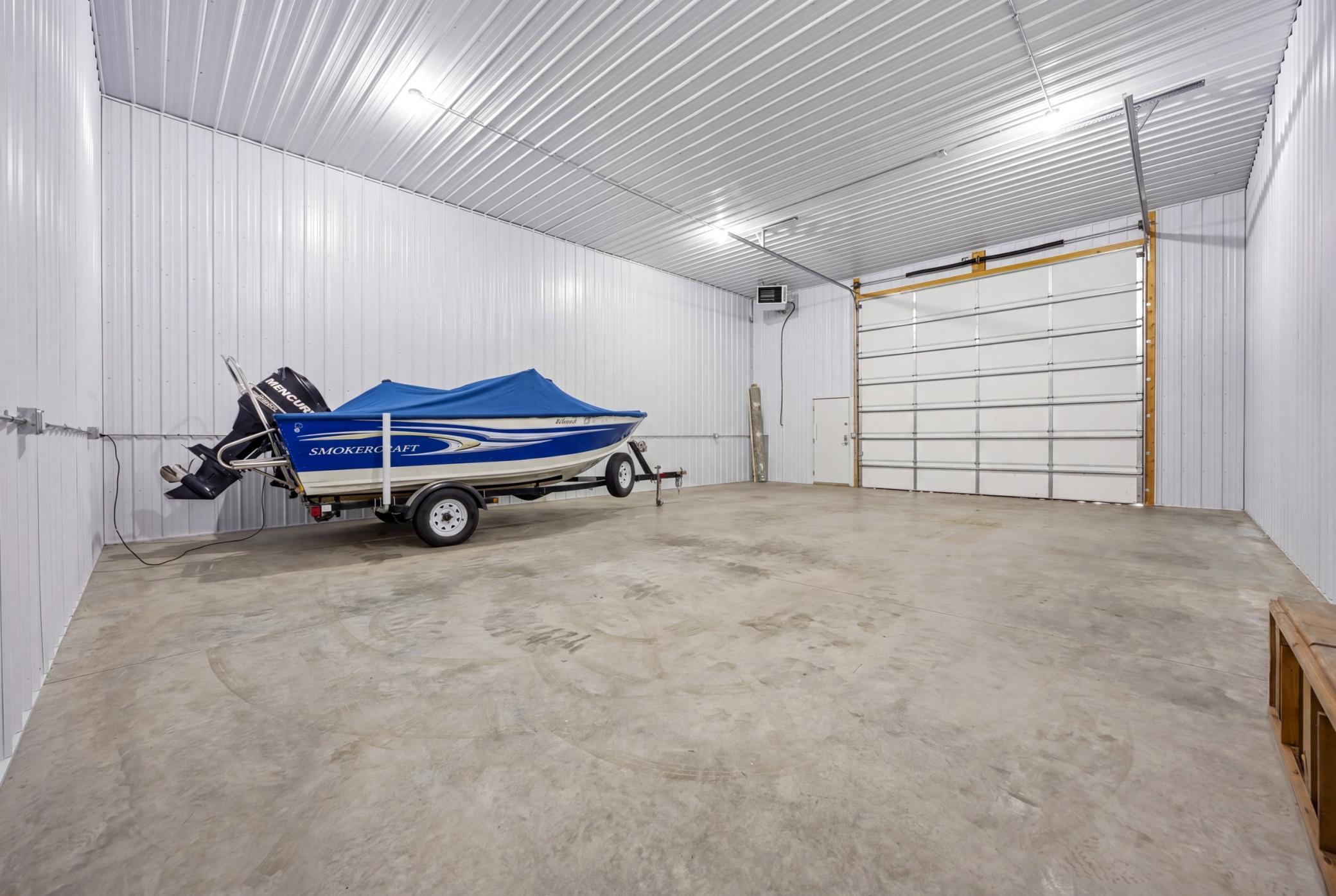 48714 County Hwy 17 10