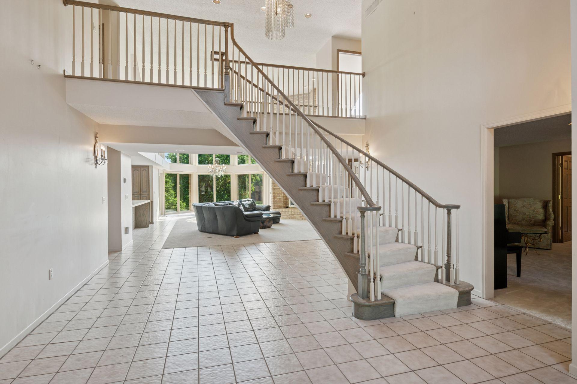 6541 Beach Road