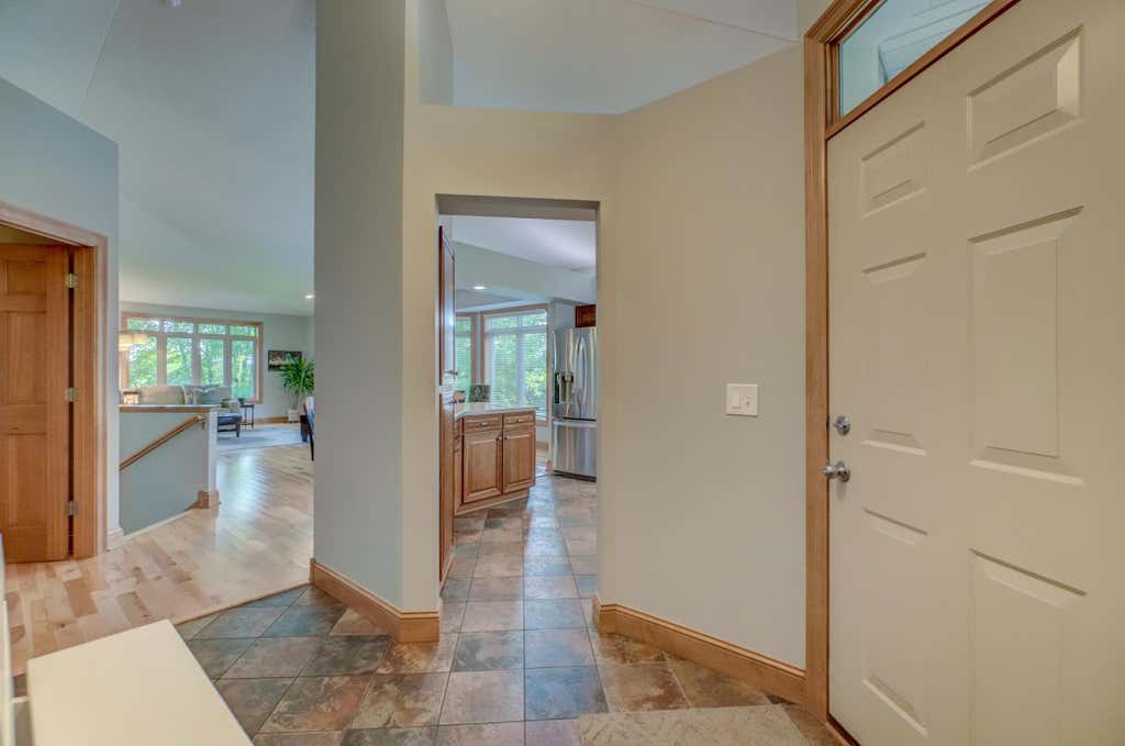 Photo of 4610 Dallas Lane N, Plymouth, MN 55446 (MLS # 7125863)