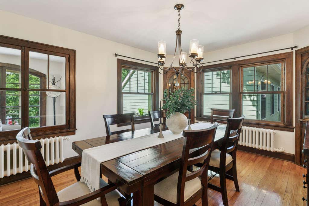 Photo of 126 Circle A Drive S, Wayzata, MN 55391 (MLS # 7109793)