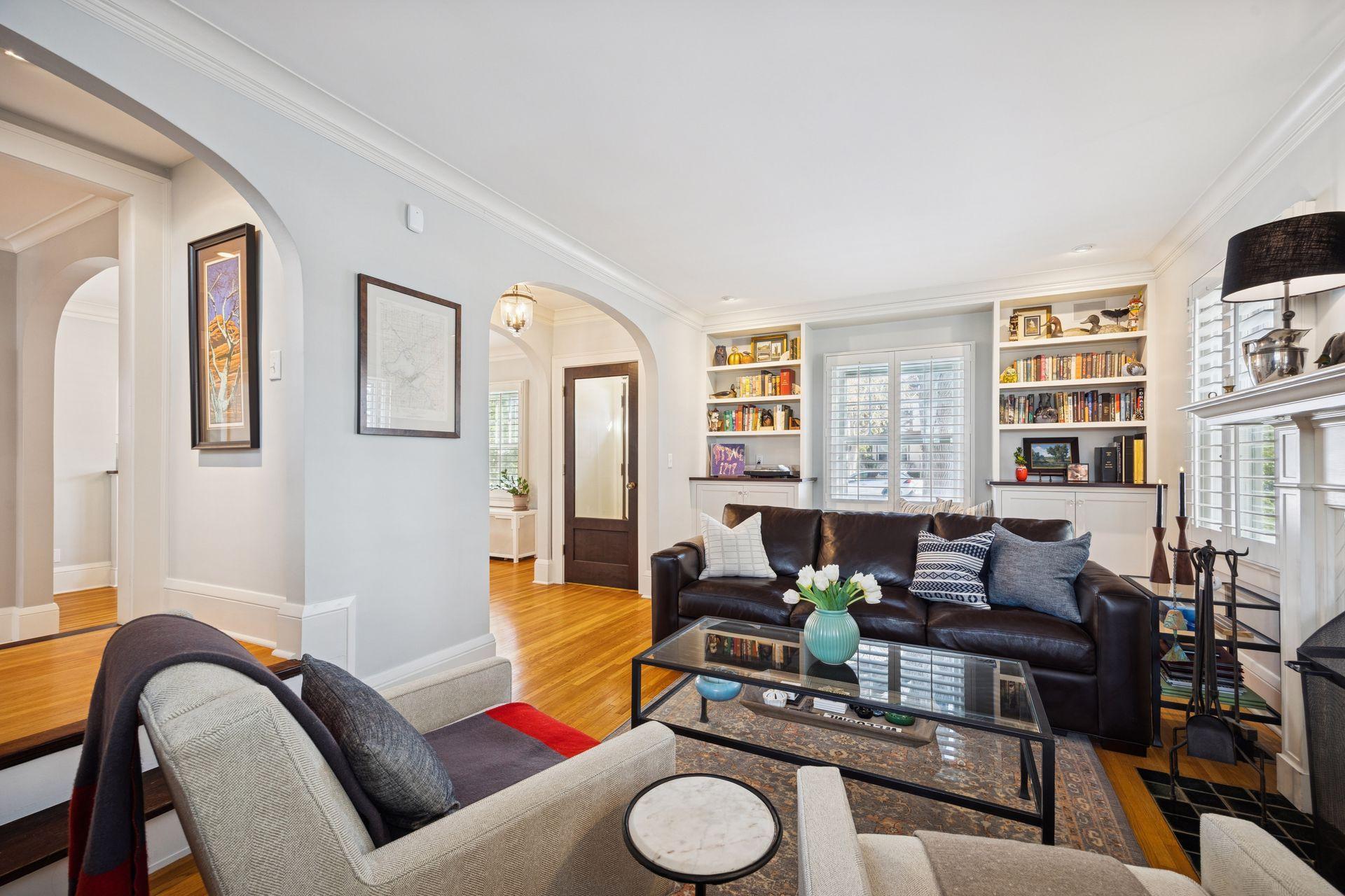 4408 Aldrich Avenue S