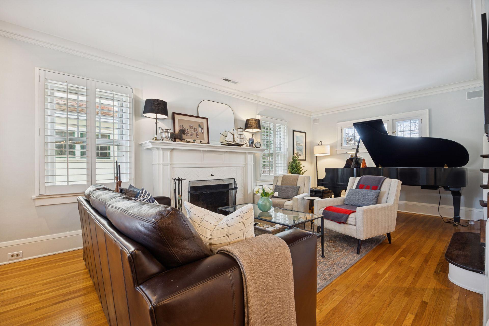 4408 Aldrich Avenue S