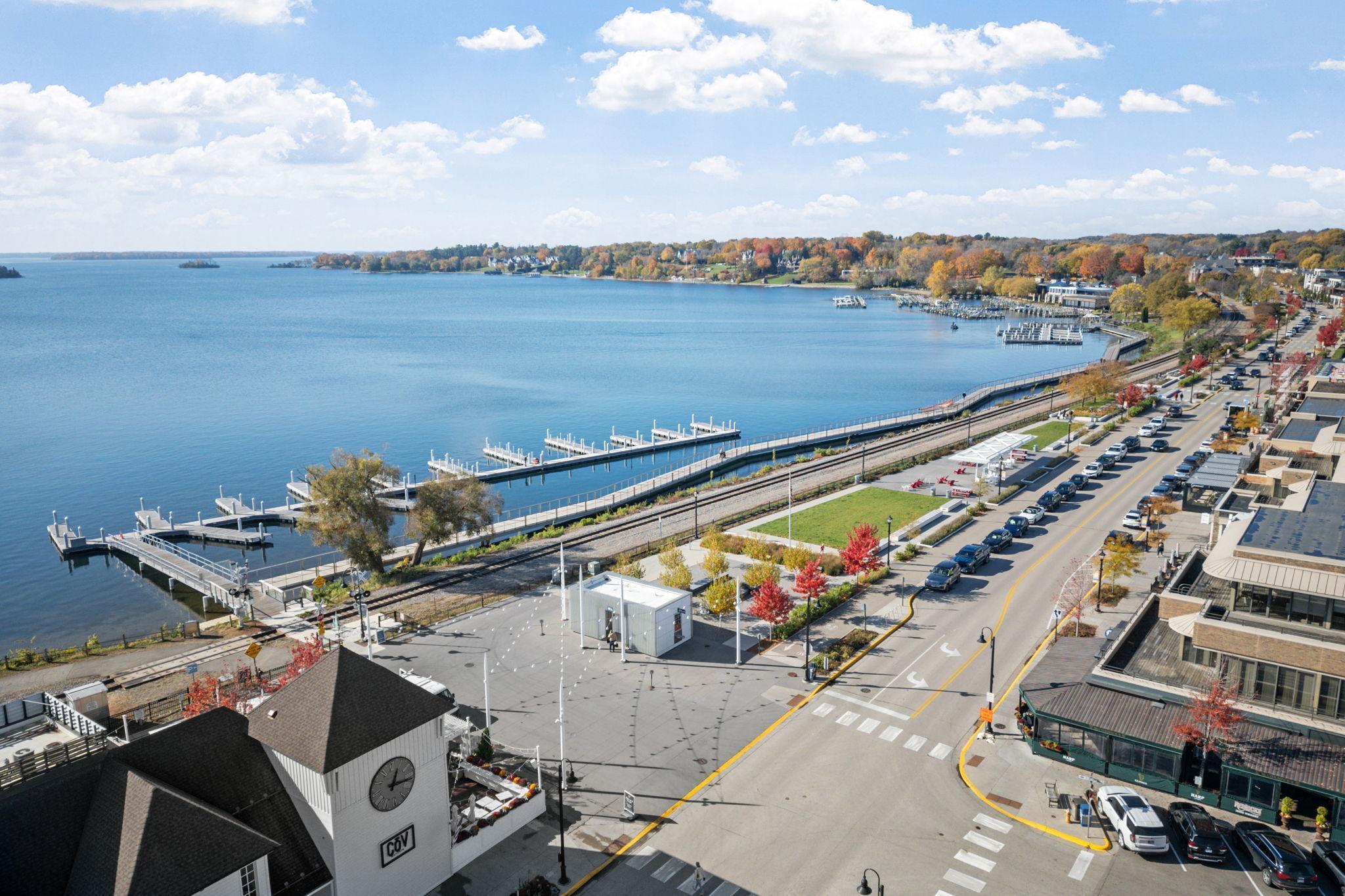 205 Barry Avenue S 114