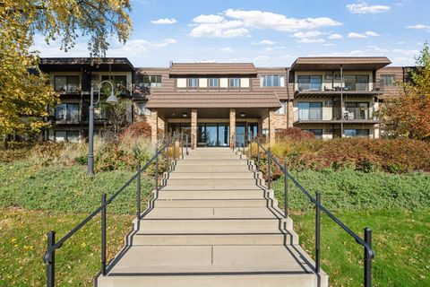 205 Barry Avenue S 114 Wayzata MN 55391